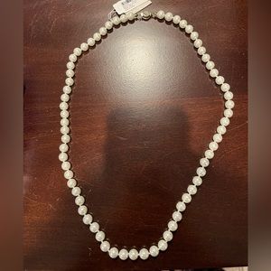 NWT faux pearl strand